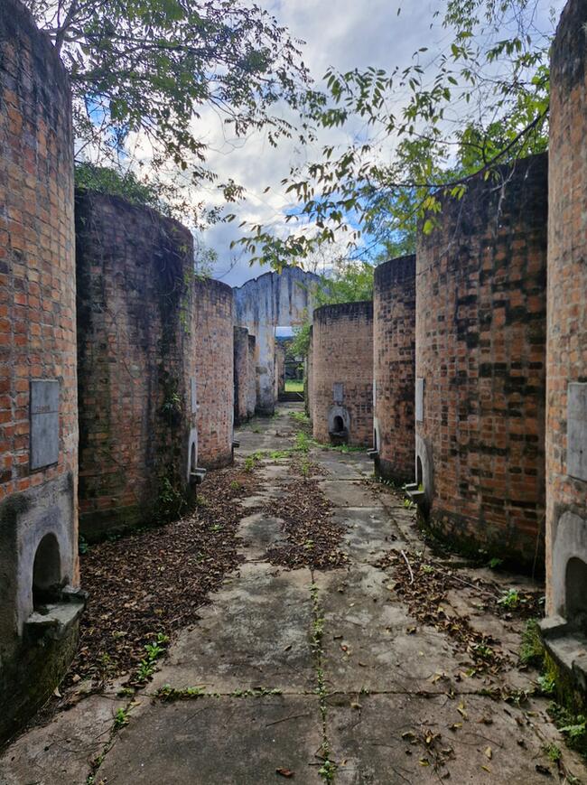 Imóvel Área 3.000,00 M², Com Área Construída De 1.102,08 M², Urussanga/sc, localizado em Urussanga - SC