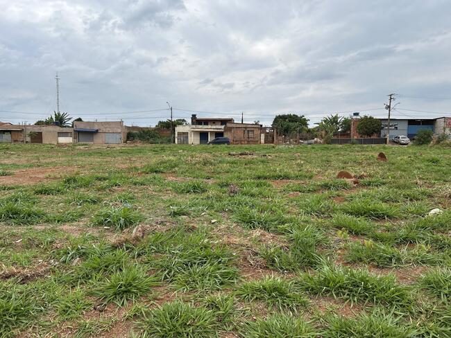 Lote N°. 12, Da Quadra 53, Ouro Verde, Área 240,00 M², Padre Bernardo - Goiás., localizado em Padre Bernardo - GO