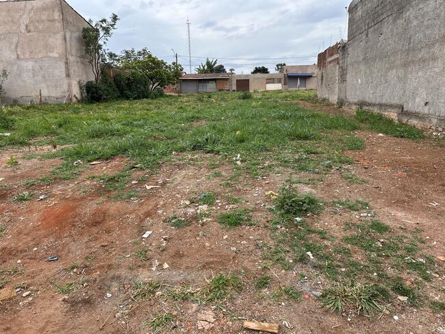 Lote N°. 16, Da Quadra 53, Ouro Verde, Área 240,00 M², Padre Bernardo - Goiás., localizado em Padre Bernardo - GO