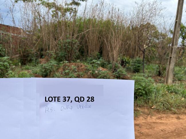 Lote N° 37, Da Quadra 28, Ouro Verde, Área 250,00 M², Padre Bernardo - Goiás., localizado em Padre Bernardo - GO