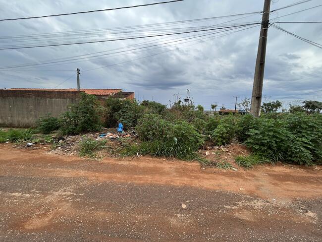 Lote N° 27, Da Quadra 45, Ouro Verde, Área 250,00 M², Padre Bernardo - Goiás., localizado em Padre Bernardo - GO