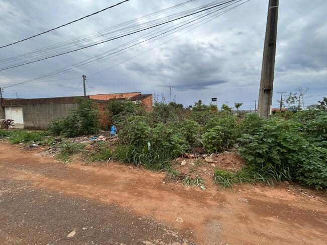 Lote N° 27, Da Quadra 45, Ouro Verde, Área 250,00 M², Padre Bernardo - Goiás., localizado em Padre Bernardo - GO