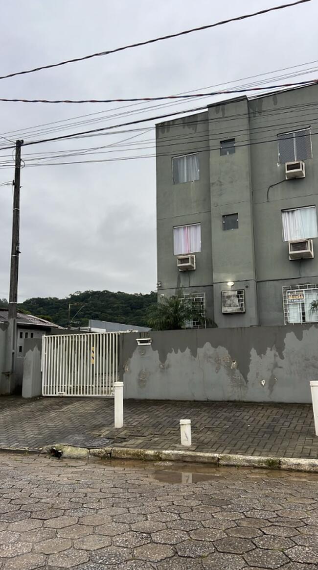 Alienação Dos Direitos Sobre Imóvel: Apartamento N° 102, Uma Vaga Garagem, Área Privativa 52,22m², Do Edifício Resid Bandeirantes Xv, Balneário Camboriú/sc, localizado em Balneário Camboriú - SC, bairro Nova Esperança