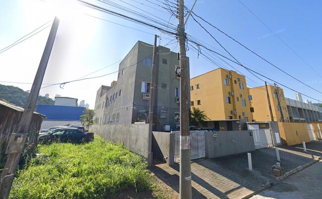 Alienação Dos Direitos Sobre Imóvel: Apartamento N° 102, Uma Vaga Garagem, Área Privativa 52,22m², Do Edifício Resid Bandeirantes Xv, Balneário Camboriú/sc, localizado em Balneário Camboriú - SC, bairro Nova Esperança