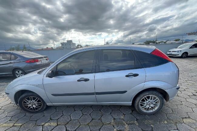 FORD FOCUS 1.6L HA, 2003/2004, COR PRATA.
