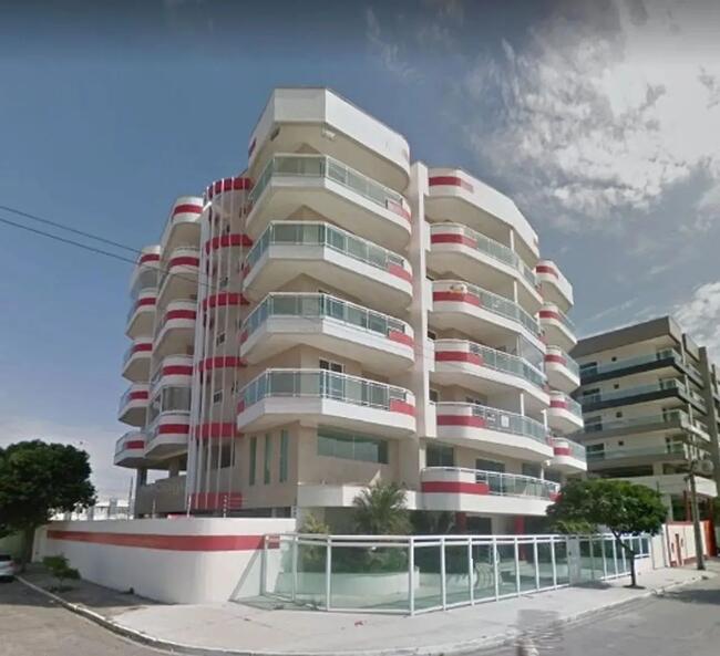 Apartamento com vaga de garagem em cabo frio/rj.