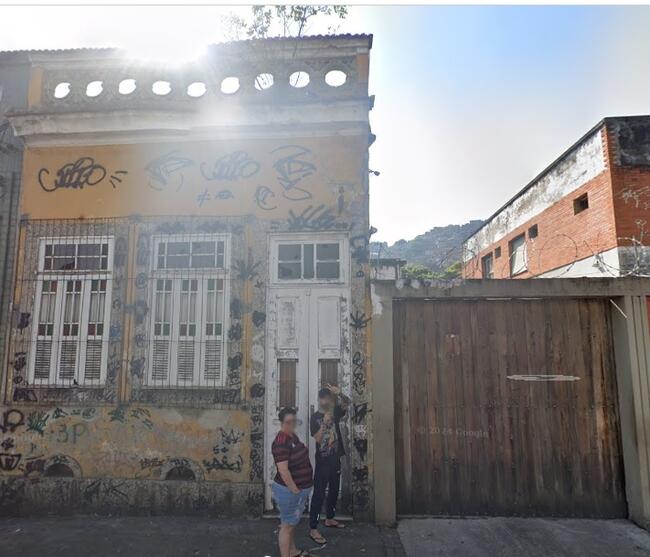 Foto de Comercial em leilão em Rio De Janeiro - RJ