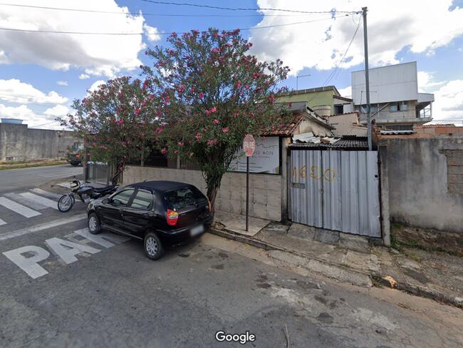 Carmo Do Cajuru - Mg - Casa Residencial, localizado em Carmo Do Cajuru - MG