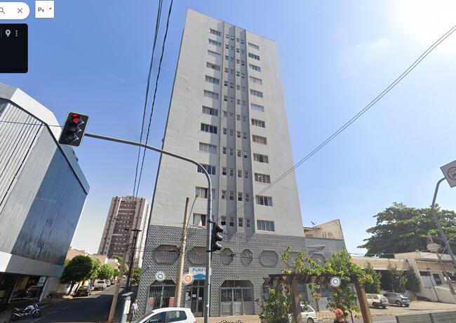 UBERABA / MG - Apartamento 104, 3º pav.,  Av. Leopoldino de Oliveira, 4177, esquina com a Rua Antônio Pedro Naves, bairro Mercês