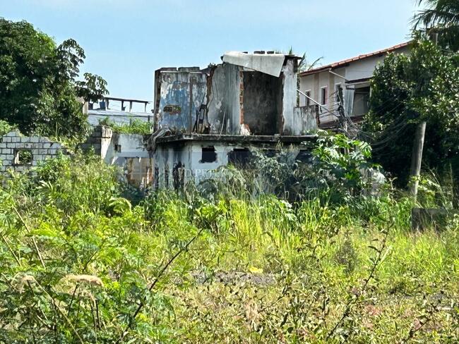 Área De Terreno Com 12.700m² Em Carapina Grande Na Serra/es, localizado em Serra - ES