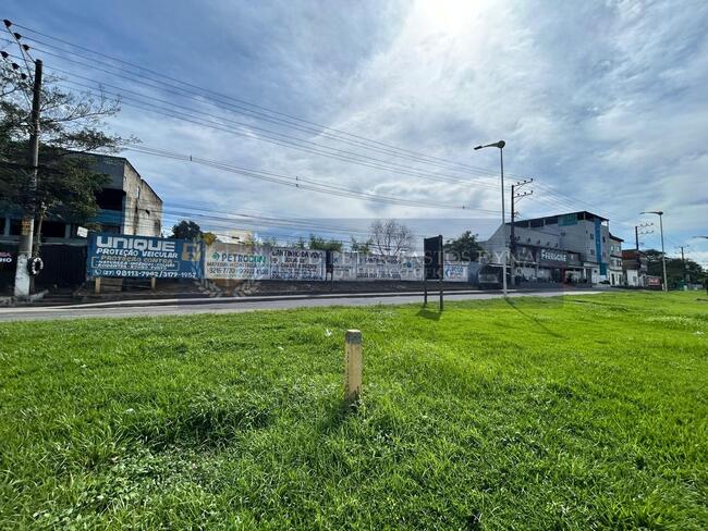 Área De Terreno Com 12.700m² Em Carapina Grande Na Serra/es, localizado em Serra - ES