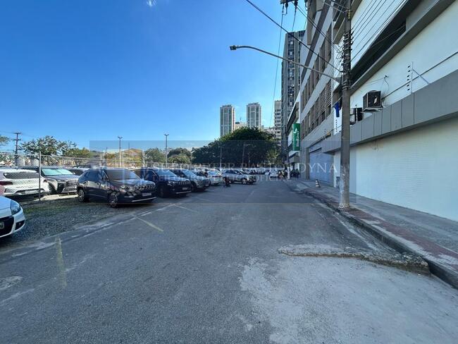 Terreno Com De 973,25m² No Centro De Vitória/es, localizado em Vitória - ES