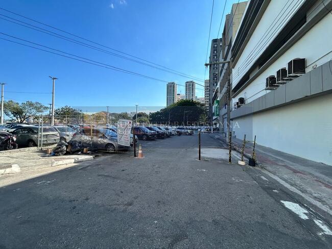 Terreno Com De 973,25m² No Centro De Vitória/es, localizado em Vitória - ES