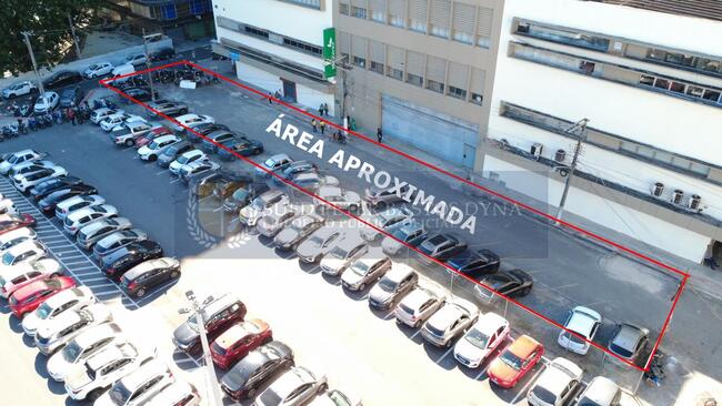 Terreno Com De 973,25m² No Centro De Vitória/es, localizado em Vitória - ES