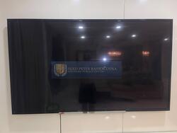 50% desconto Lote 13 COD. 2632 Aberto para Lances Diversos SMART TV / 02 APARELHOS DE AR-CONDICIONADO
