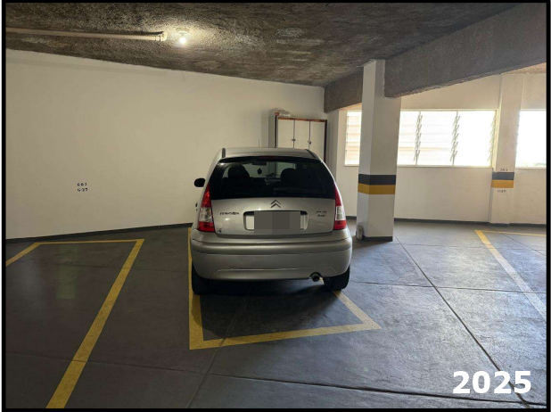 Garagem/Box no Centro (foto 2 de 3)