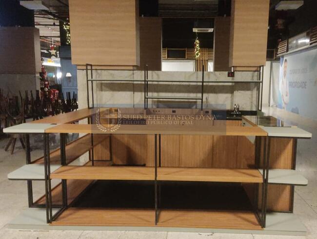 QUIOSQUE EM MDF DE MARCENARIA