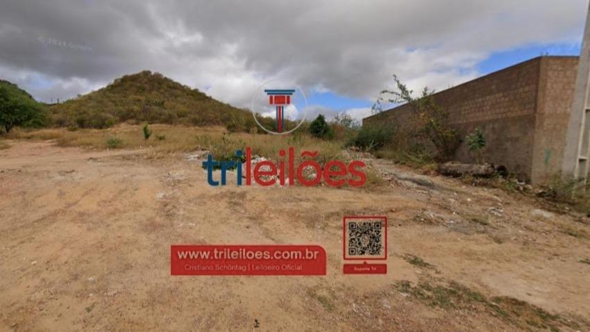 Terreno de 360 m² com venda imediata e parcelamento
