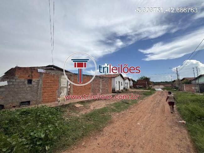 Demerval Lobao (Pi): Casa, 245,22M2
