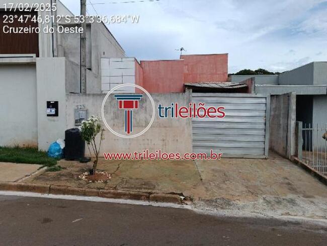 Cruzeiro Do Oeste (Pr): Casa, 182M2