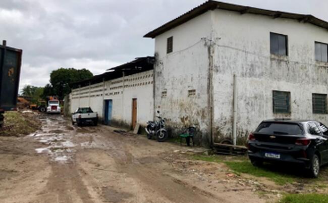 Terreno Industrial De 14.700m2 (1,47 Ha) + Benfeitorias Em Distrito Industrial De João Pessoa/pb, localizado em João Pessoa - PB