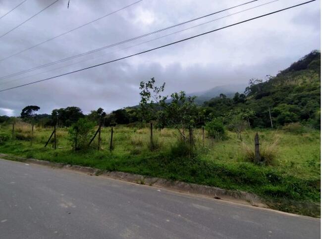 Terreno De 403,50 M² Em São Sebastião/sp, localizado em São Sebastião - SP