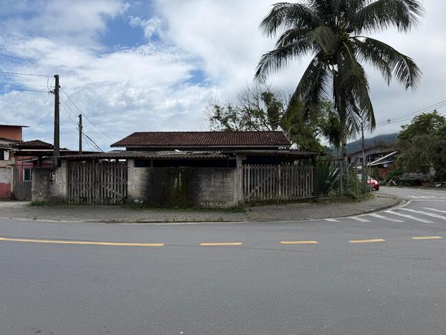 Casa C/ 02 Pavimentos C/ 386m² E Terreno C/ 588m2 - Barra Velha - Ilhabela/sp, localizado em Ilhabela - SP, bairro Barra Velha