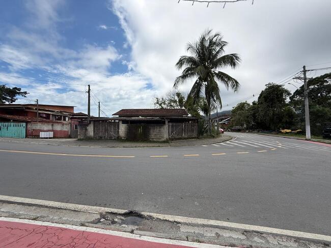 Casa C/ 02 Pavimentos C/ 386m² E Terreno C/ 588m2 - Barra Velha - Ilhabela/sp, localizado em Ilhabela - SP, bairro Barra Velha