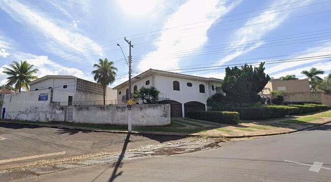 Residência De 662,85m² – Loteamento Ribeirânia, localizado em Ribeirão Preto - SP, bairro Ribeirânia