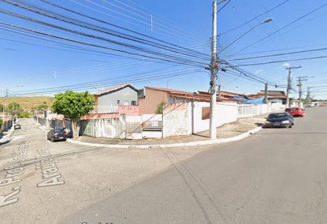 IMÓVEL RESIDENCIAL EM ESQUINA – 300m² – CAÇAPAVA/SP