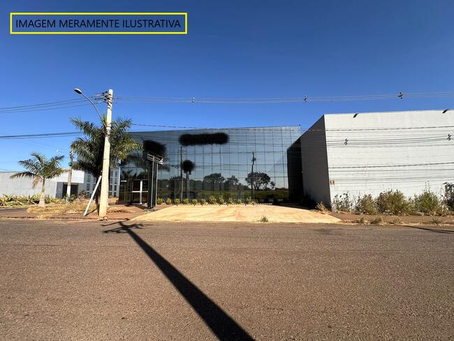 RIO VERDE-GO - TERRENO PARA CONSTRUÇÃO COM 827,50M² ( COM BENFEITORIAS)