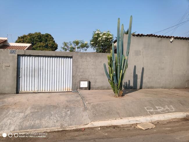 APARECIDA DE GOIÂNIA-GO ---  LOTE COM BENFEITORIA