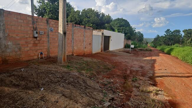 CALDAS NOVAS-GO --- IMÓVEL URBANO COM A ÁREA DE 600,00M², COM BENFEITORIA.