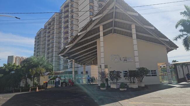 CALDAS NOVAS-GO -- UM APARTAMENTO NO CONDOMÍNIO RESIDENCIAL DIROMA EXCLUSIVE