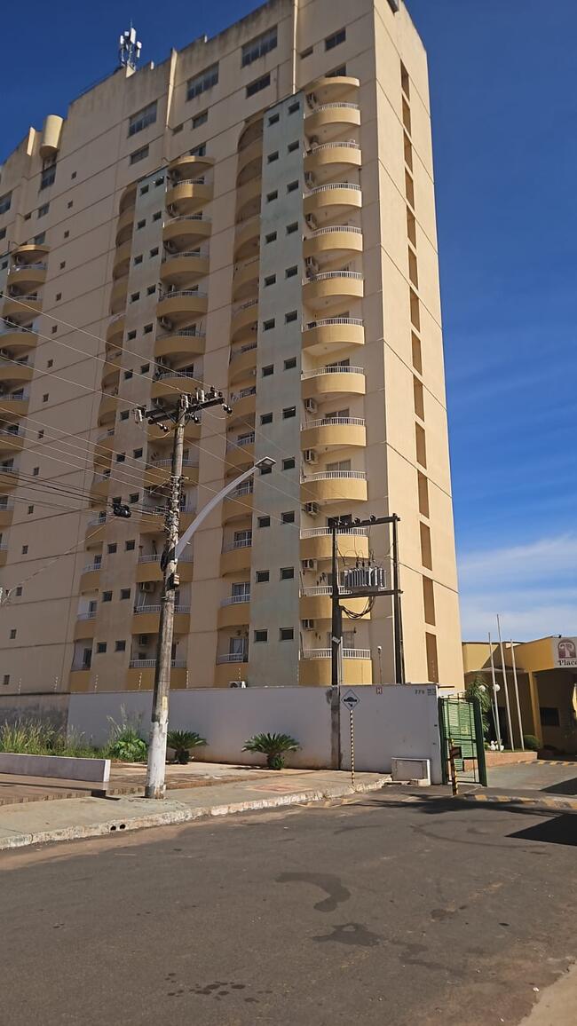 CALDAS NOVAS-GO -- UM APARTAMENTO NO CONDOMÍNIO "THERMAS PLACE RESIDENCE SERVICE".