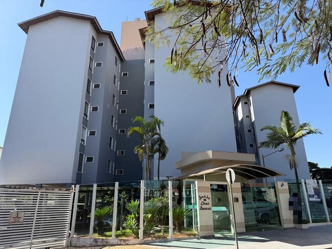 GOIÂNIA/GO - UM APARTAMENTO NO EDIFÍCIO BARÃO DE DUAS BARRAS.