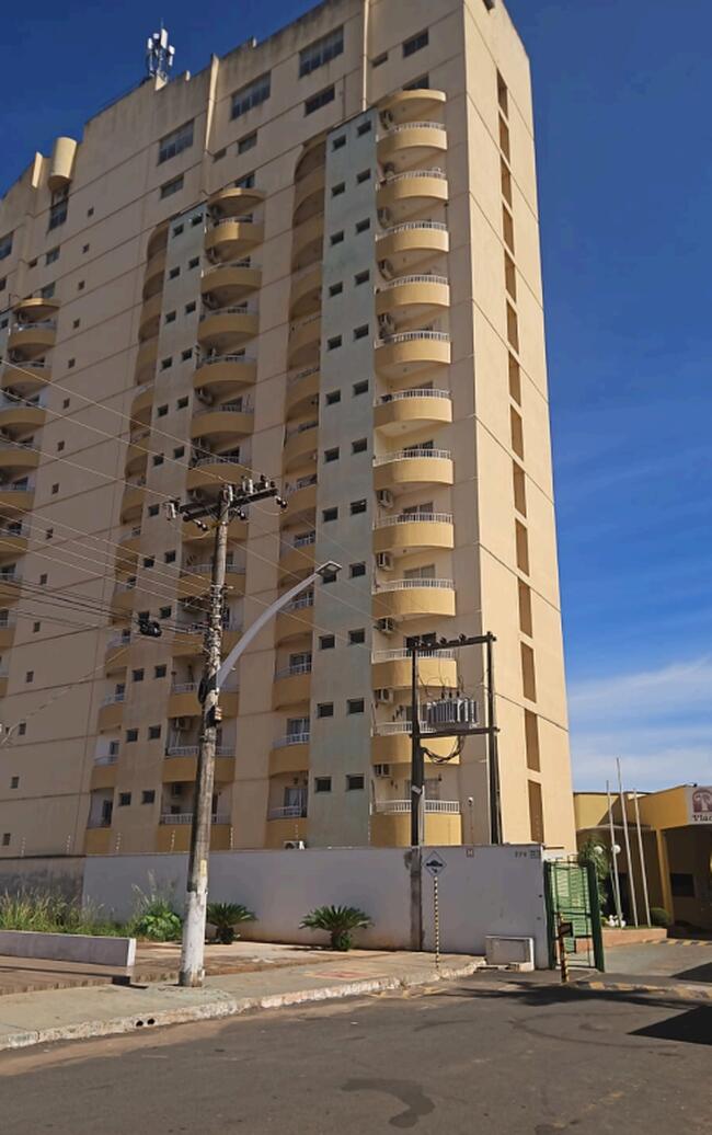 CALDAS NOVAS/GO - UM APARTAMENTO NO "THERMAS PLACE RESIDENCE SERVICE".