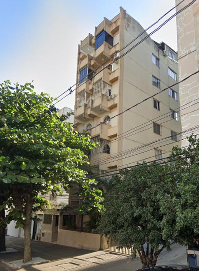 GOIÂNIA-GO --- UM APARTAMENTO NO EDIFÍCIO APOEMA.