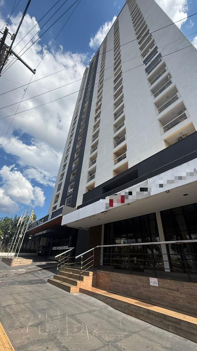 GOIÂNIA/GO - UM APARTAMENTO NO "EDIFÍCIO CRYSTAL PLACE RESIDENCIAL SERVICE"
