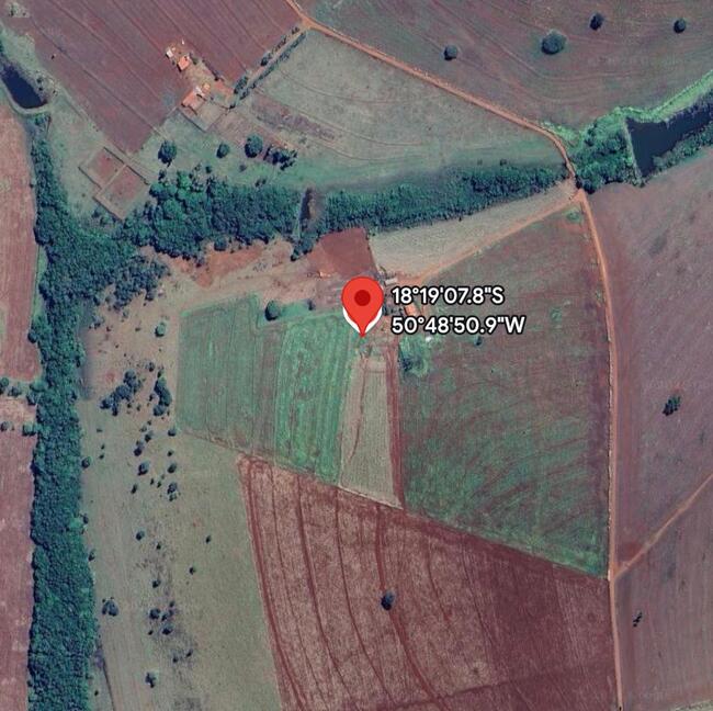 QUIRINÓPOLIS/GO - UMA GLEBA DE TERRAS DE 22ha.29a.58ca
