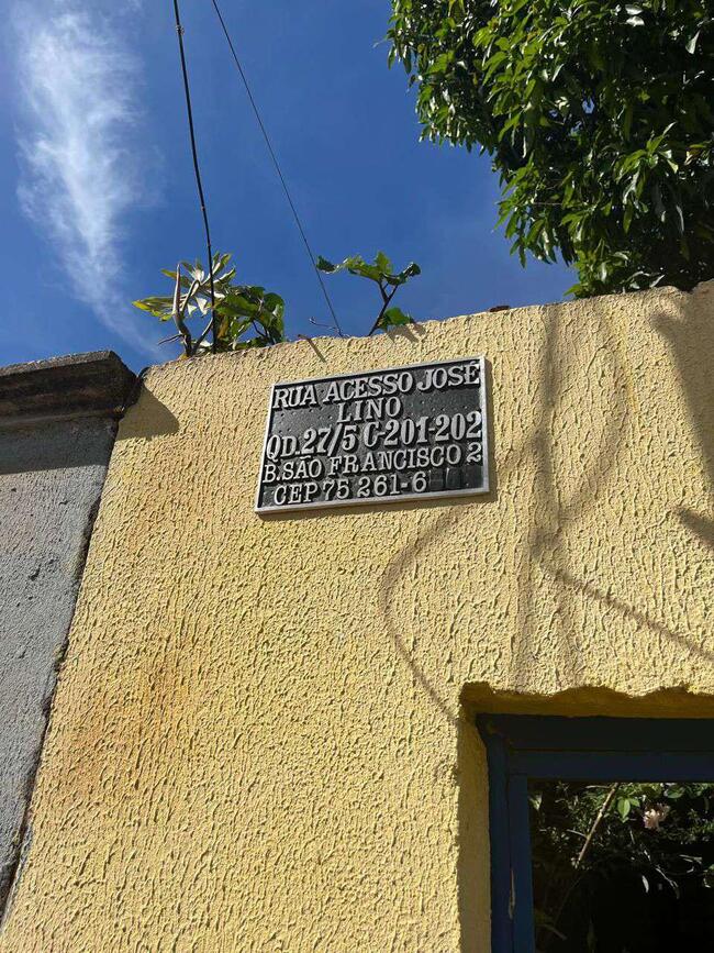 SENADOR CANEDO/GO - UMA CASA NO CONDOMÍNIO RESIDENCIAL PALACE SÃO FRANCISCO.