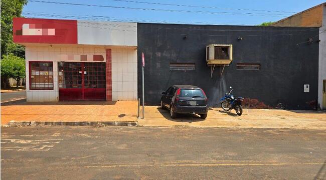 São Simão/GO - Lote urbano com benfeitoria.