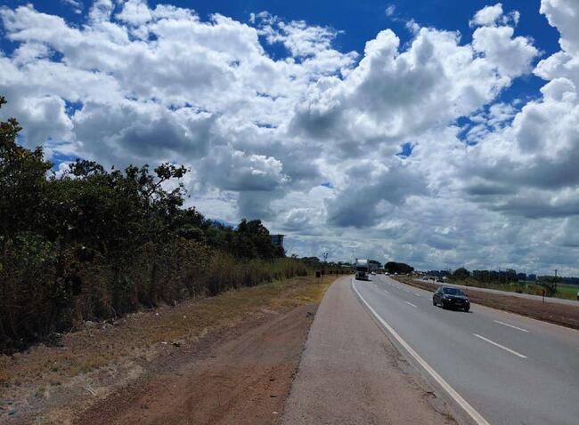 ABADIÂNIA/GO - Imóvel Rural com área total de 3 (três) alqueires, 33 (trinta e três) litros e 502 (quinhentos e dois) metros quadrados.