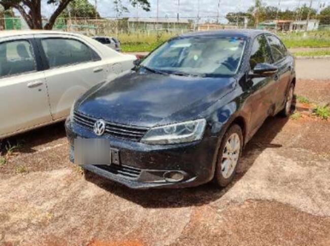 BRASÍLIA/DF - UM VOLKSWAGEN JETTA - ANO/MODELO: 2011/2011