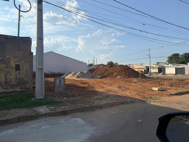 Aparecida de Goiânia/GO - Lote 403,50m² no Bairro Itapoâ