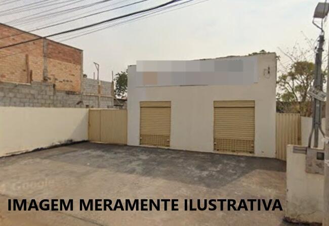 APARECIDA DE GOIÂNIA/GO - UM LOTE COM BENFEITORIA.