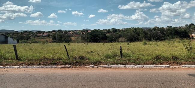 JARAGUÁ-GO --- TERRENO PARA CONSTRUÇÃO DE 600 m²