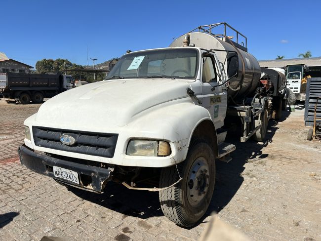 CAMINHÃO PIPA FORD, ANO: 1995/1995