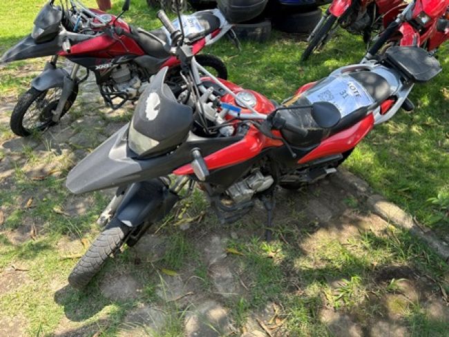 XRE300, ANO: 2011/2012