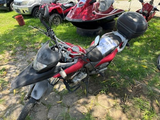 XRE300, ANO: 2012/2012